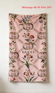 Gucci Pink Floral GG Logo Flannel Sofa Throw Blanket IMG_4751